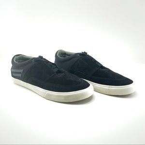 Footprint Footwear sneakers size 10.5